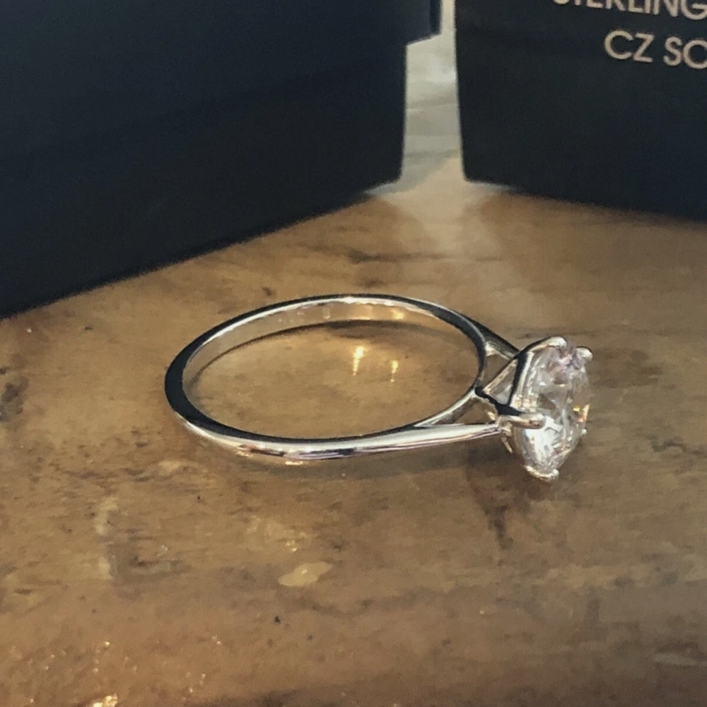 Sterling Silver Cz Solitaire Ring - image 4